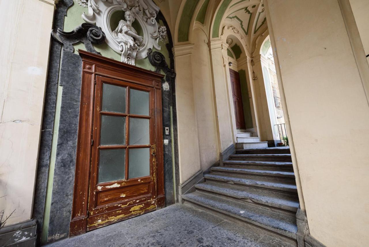 Palazzo Dello Spagnolo Suite Νάπολη Εξωτερικό φωτογραφία